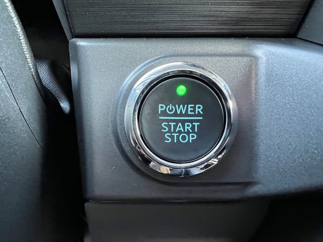 New 2025 Ford F150 Lightning XLT image 21