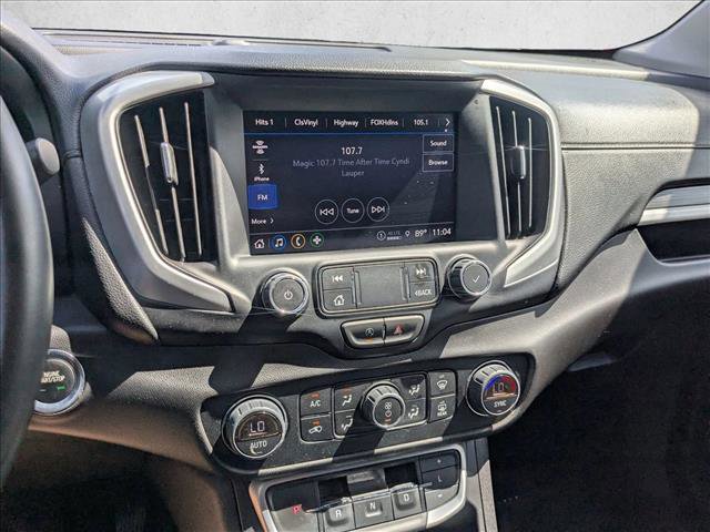 Used 2024 GMC Terrain SLT FWD image 10