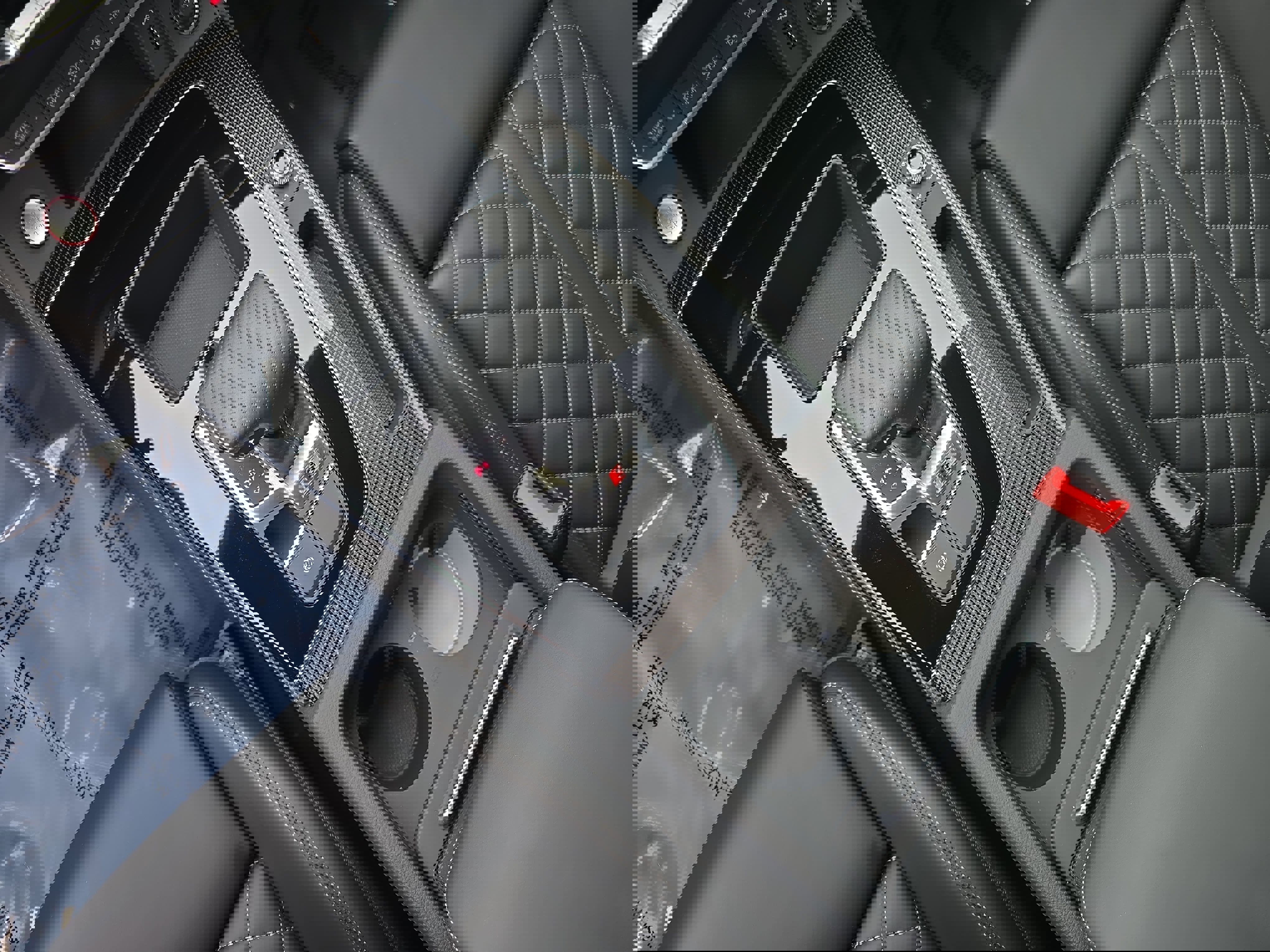 Used 2024 Audi SQ5 Prestige image 25