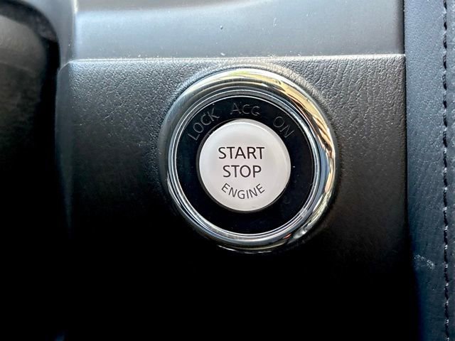 Used 2024 Nissan Armada SV image 20