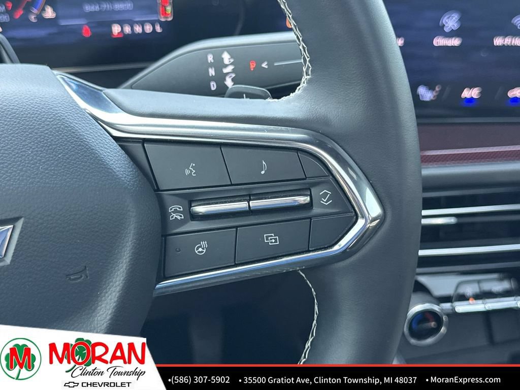Certified 2025 Chevrolet Traverse Z71 w/ Enhanced Driving Package AWD/4WD image 24