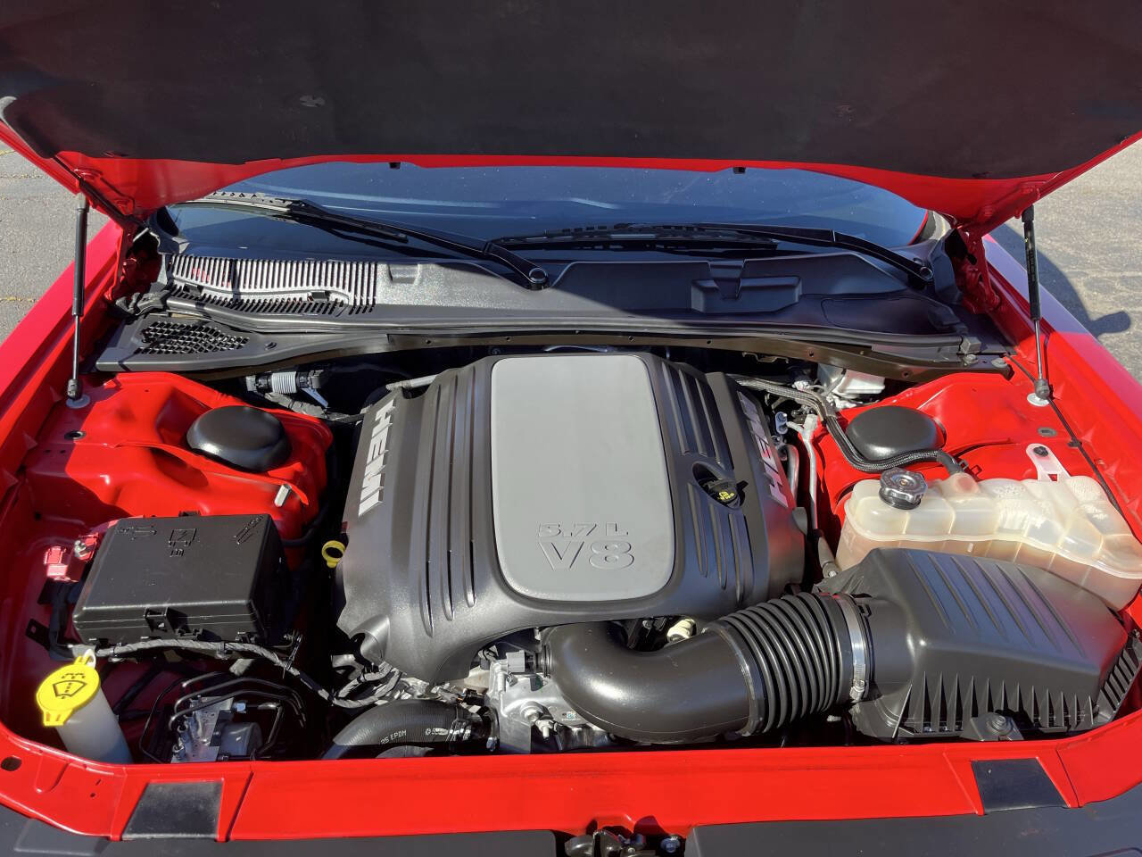 Used 2020 Dodge Challenger R/T w/ Blacktop Package image 13