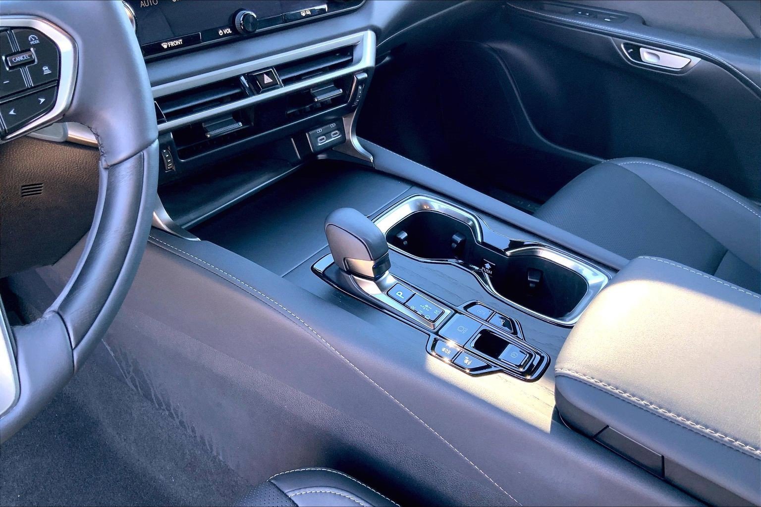 Used 2023 Lexus RX 350 Premium Plus image 15