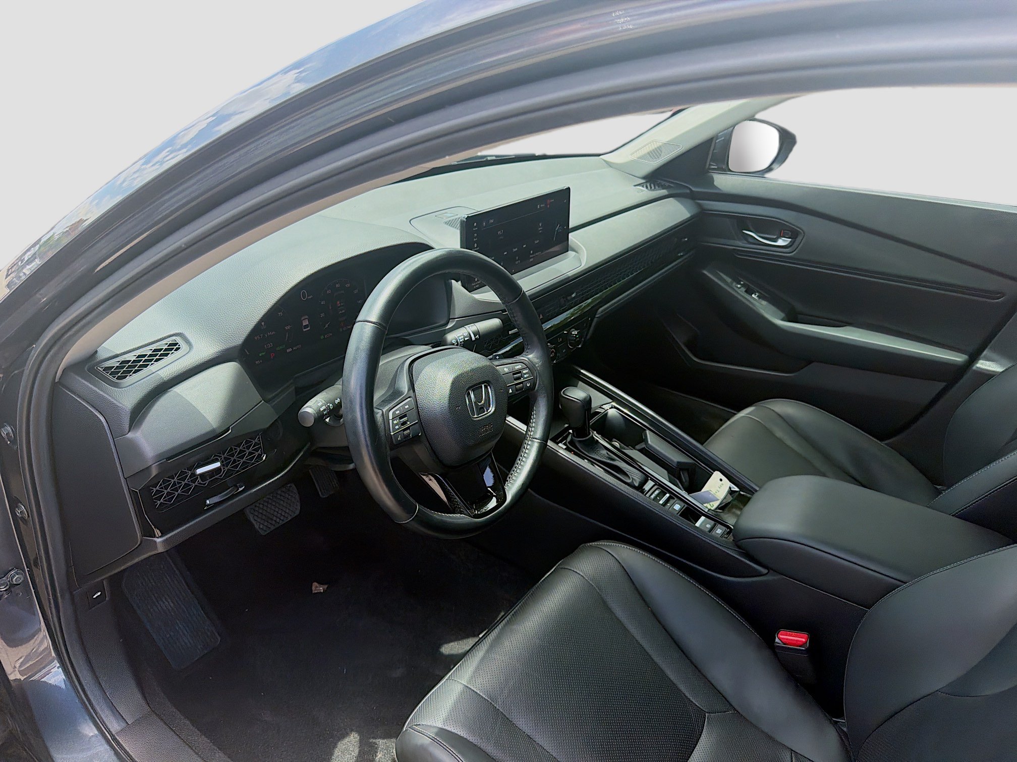 Used 2024 Honda Accord EX-L image 7