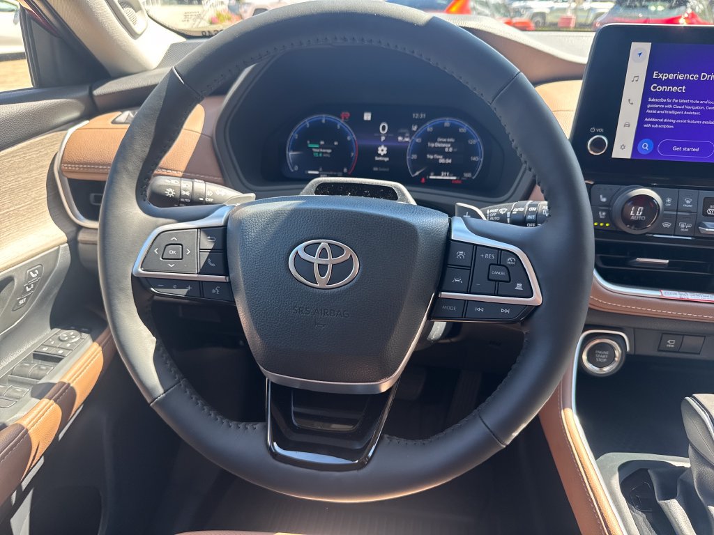 Certified 2026 Toyota Grand Highlander AWD image 17