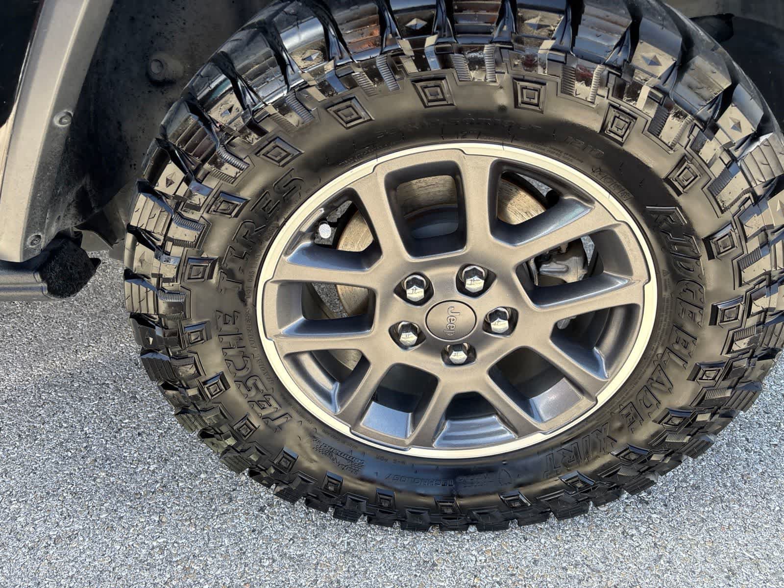 Used 2021 Jeep Wrangler Sport AWD/4WD image 20