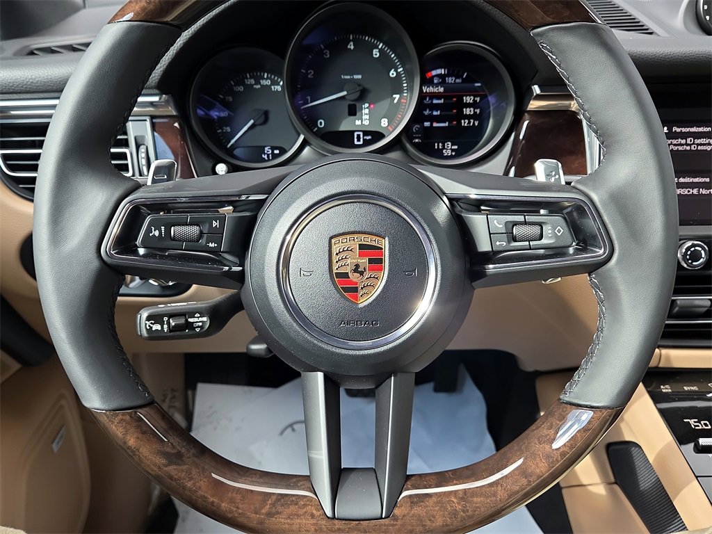 New 2026 Porsche Macan image 9