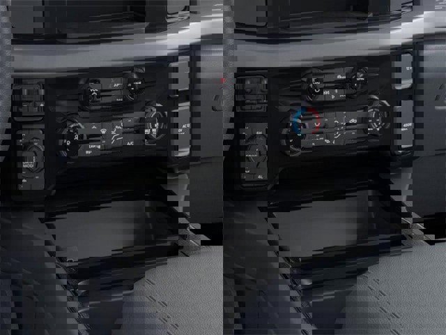 New 2026 Ford F250 XLT w/ FX4 Off-Road Package image 37