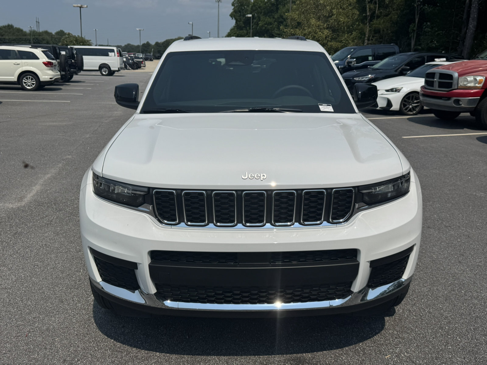 New 2026 Jeep Grand Cherokee L Laredo RWD image 2