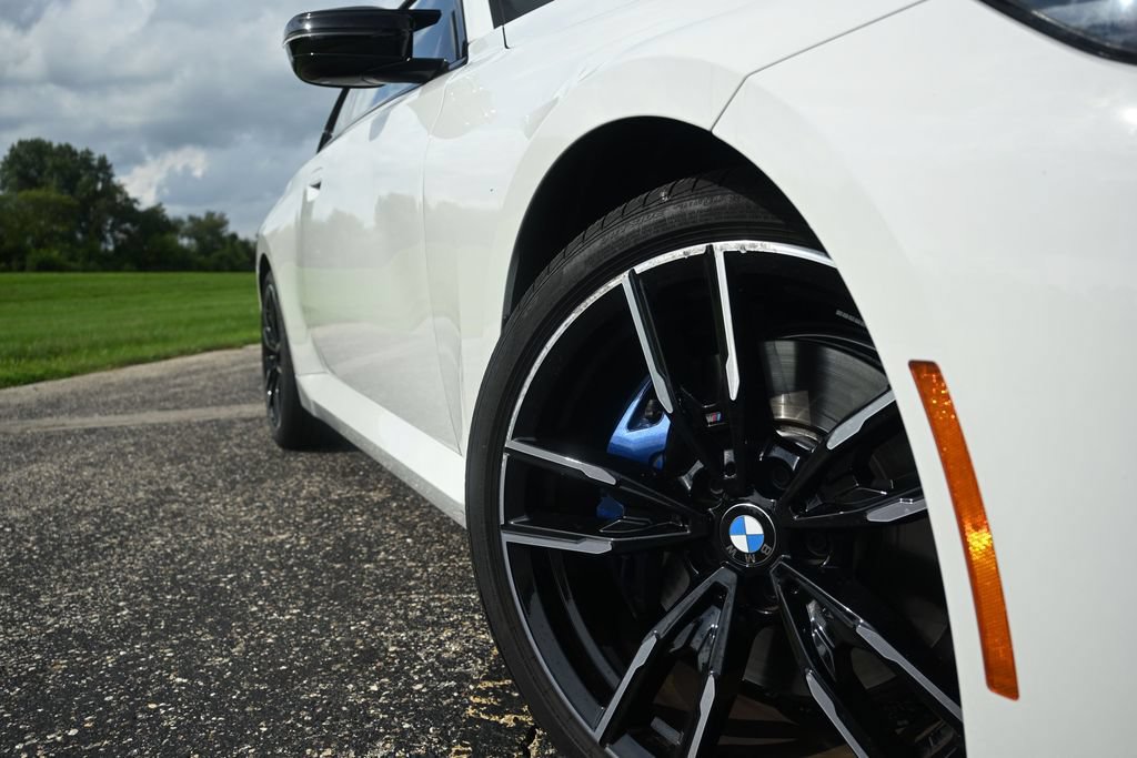 Used 2026 BMW M240i xDrive Coupe AWD/4WD image 4
