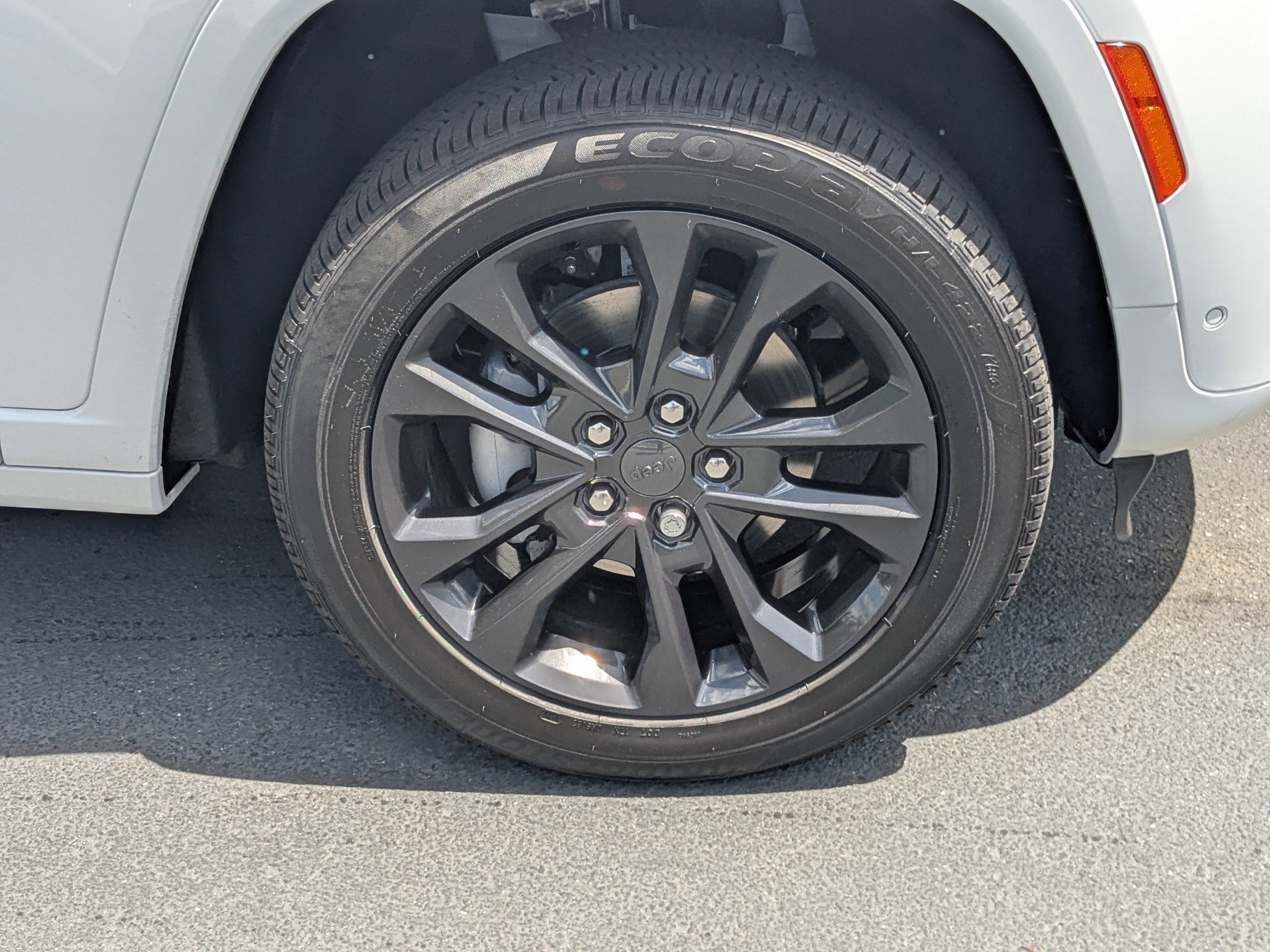 New 2026 Jeep Grand Cherokee Limited image 10