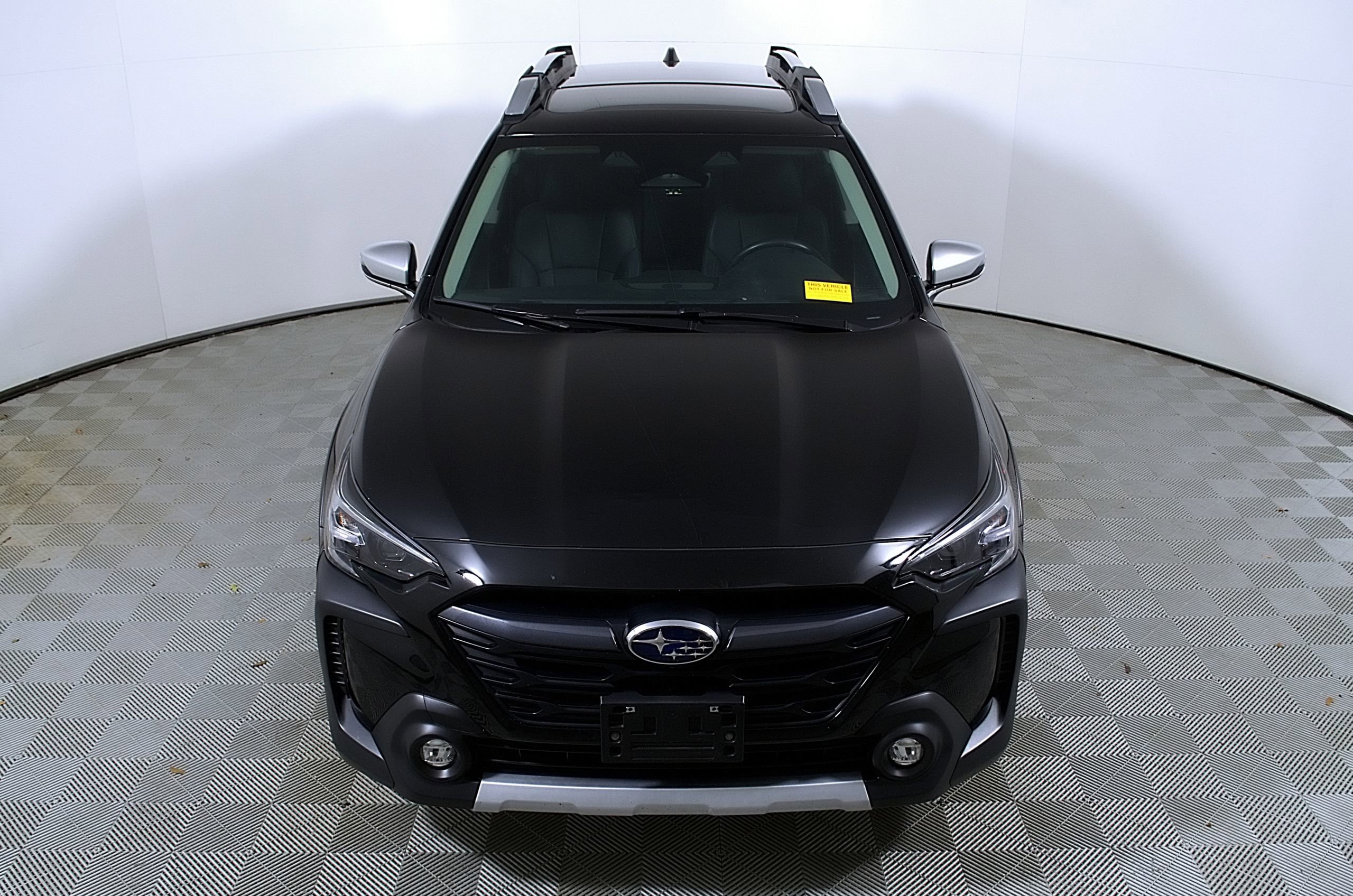 Used 2025 Subaru Outback Touring XT image 4