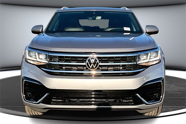 Used 2022 Volkswagen Atlas Cross Sport SEL R-Line image 2