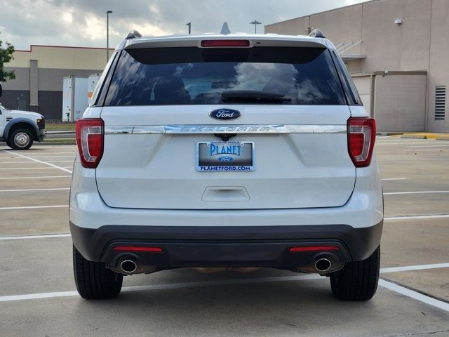 Used 2017 Ford Explorer FWD image 6
