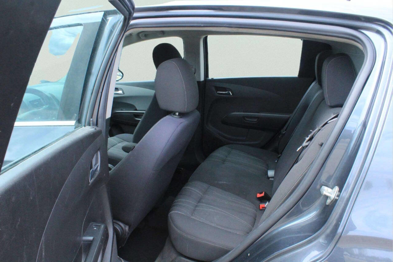Used 2012 Chevrolet Sonic LT FWD image 6