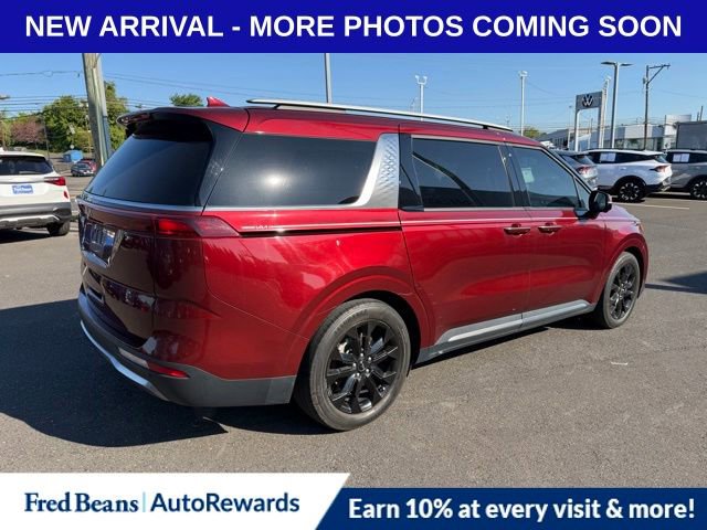 Used 2023 Kia Carnival SX FWD image 7