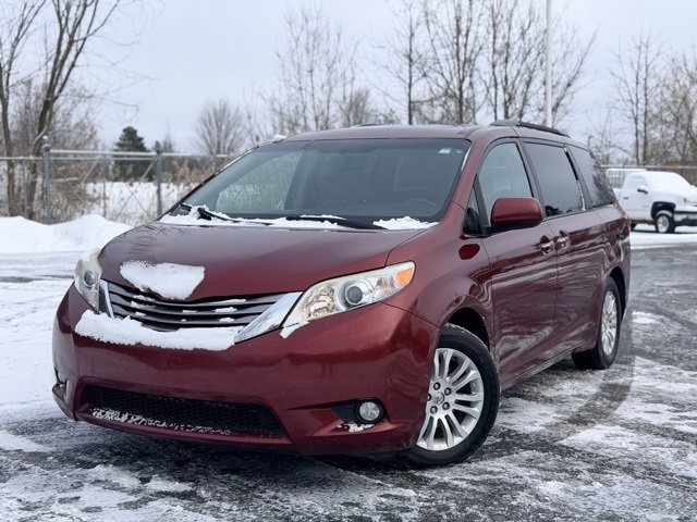 Used 2015 Toyota Sienna XLE