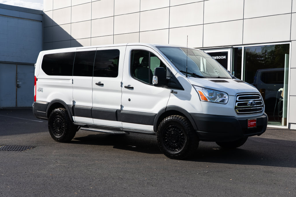 Used 2018 Ford Transit 150 XLT RWD image 1