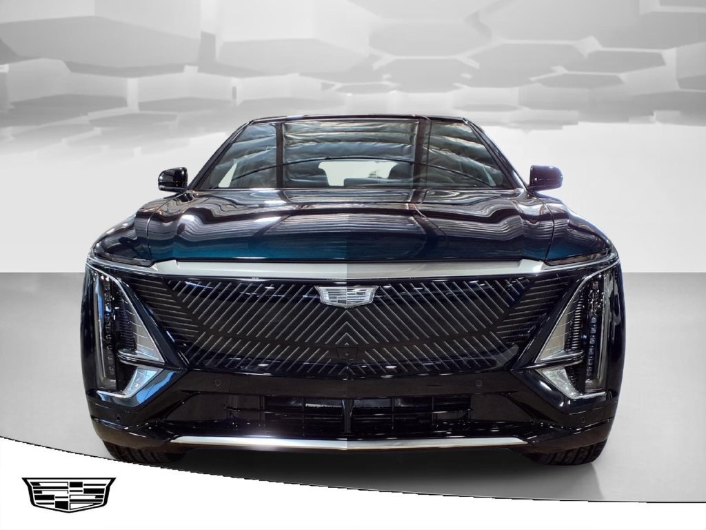 New 2027 Cadillac Lyriq Luxury RWD image 2