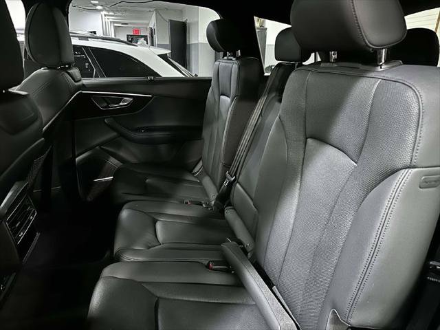 Used 2023 Audi Q7 3.0T Prestige w/ Prestige Package AWD/4WD image 15