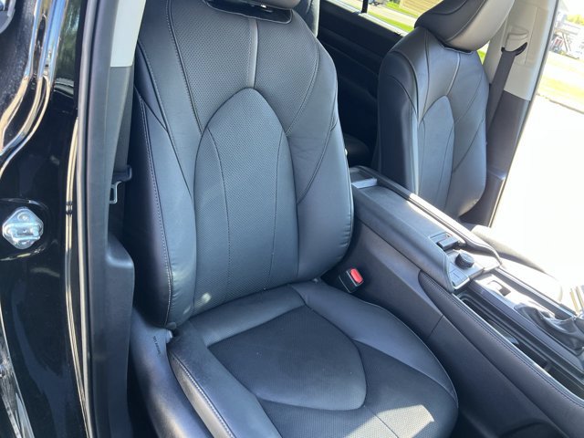 Used 2024 Toyota Grand Highlander AWD image 28