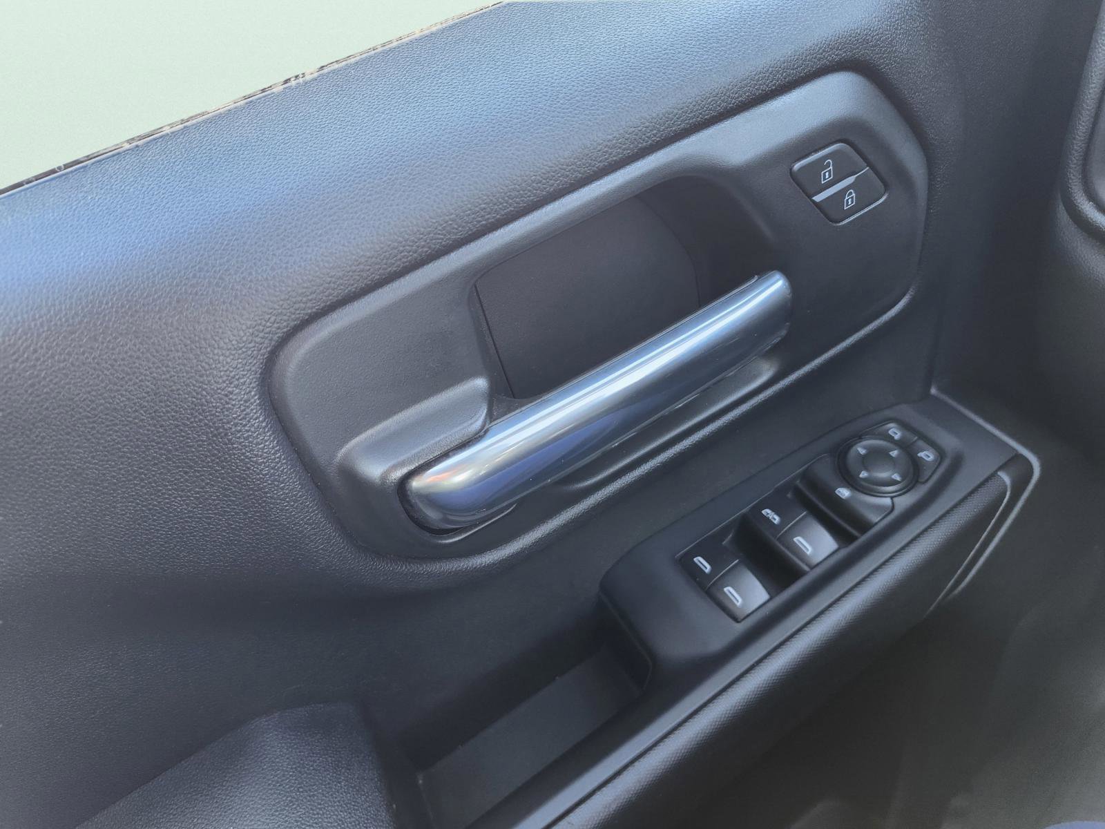 Used 2023 Chevrolet Silverado 1500 Custom w/ LPO, Dark Essentials Package AWD/4WD image 23