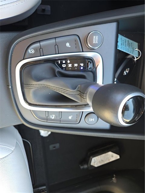 Used 2023 Hyundai Kona Limited w/ Cargo Package image 19