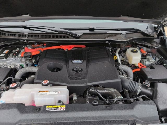 Used 2026 Toyota Sequoia Platinum AWD/4WD image 25