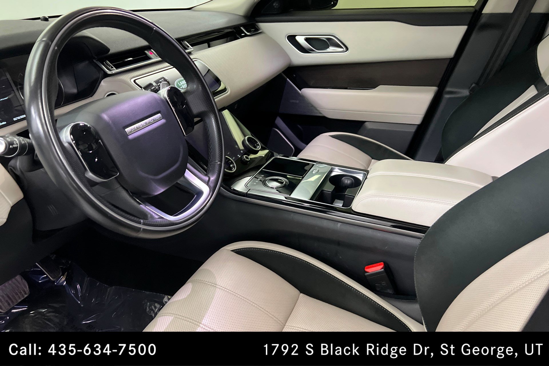 Used 2020 Land Rover Range Rover Velar R-Dynamic S image 15