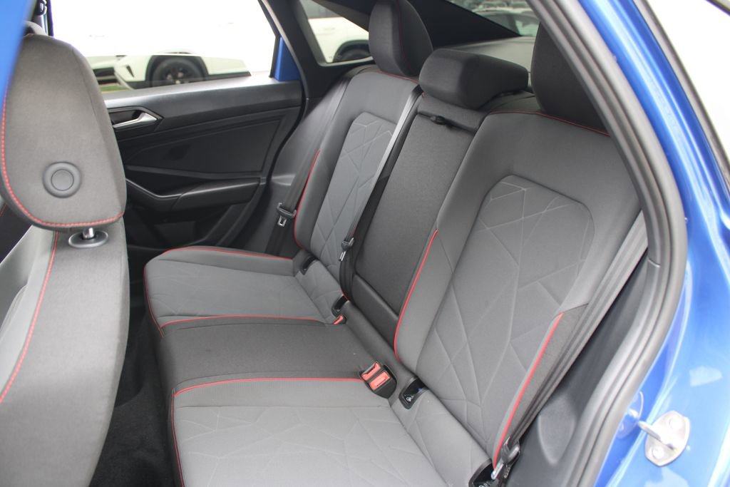 Certified 2024 Volkswagen Jetta GLI 40th Anniversary Edition image 20