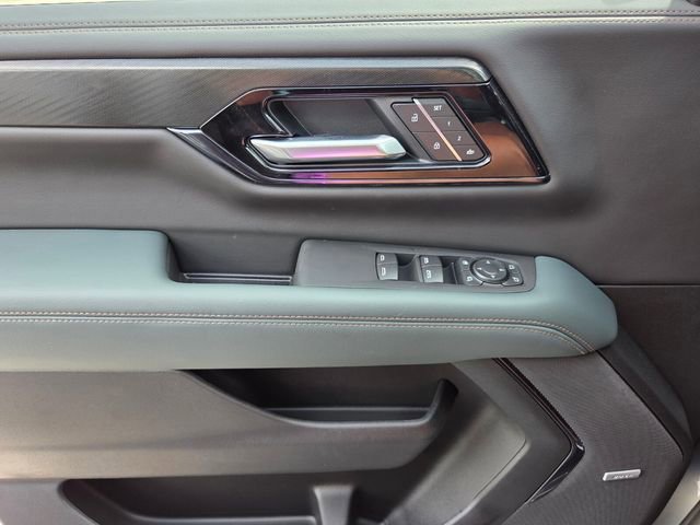 New 2026 GMC Yukon XL AT4 w/ AT4 Premium Plus Package AWD/4WD image 14