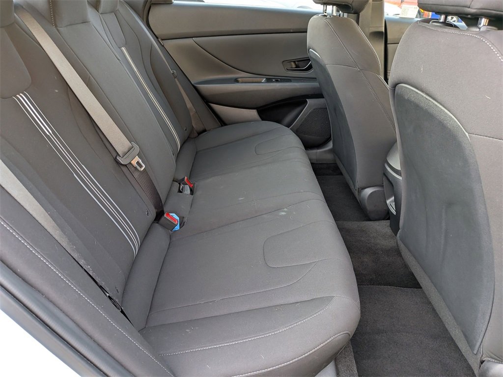 Certified 2025 Hyundai Elantra Sport w/ Cargo Package image 19