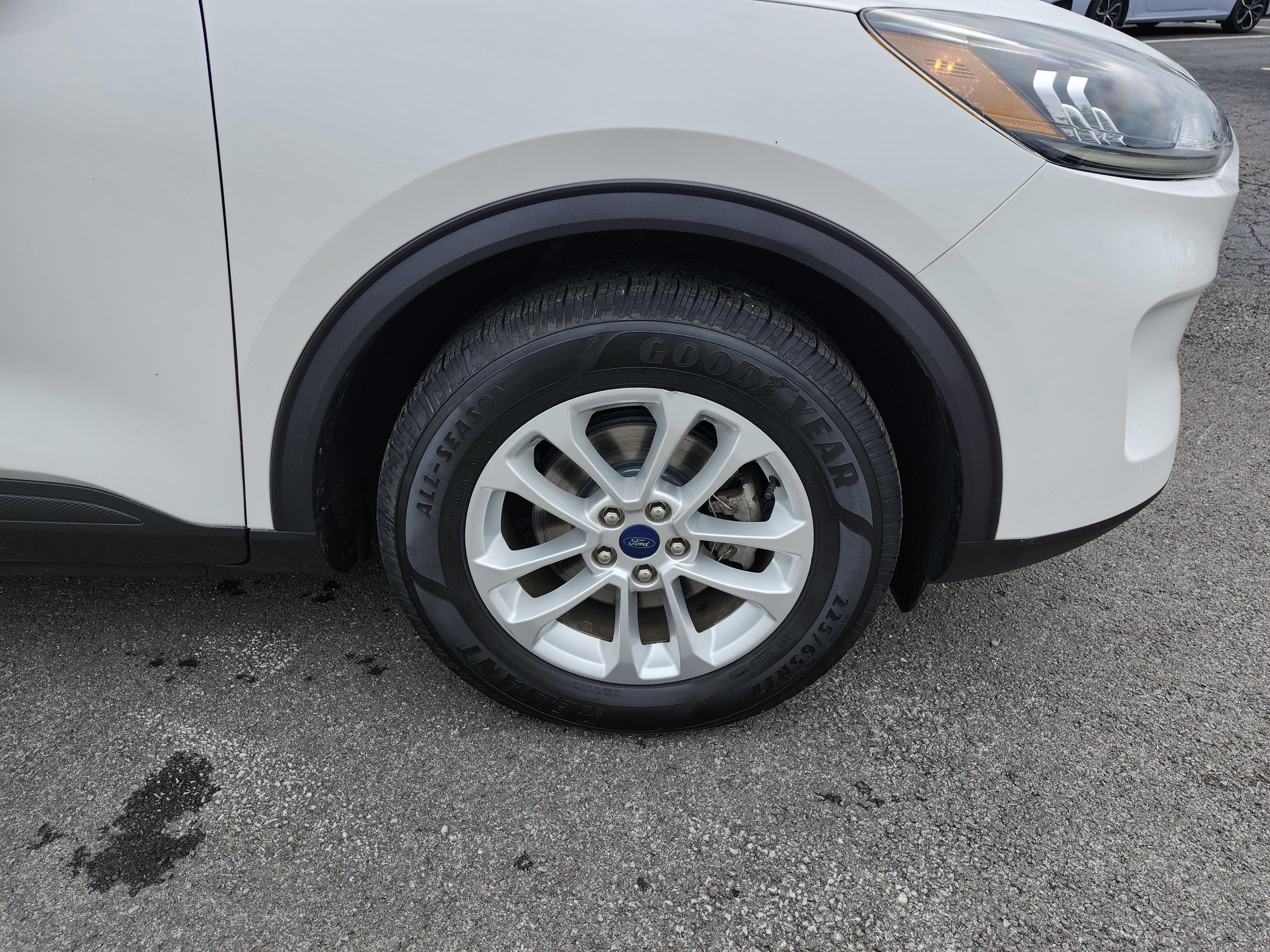 Used 2020 Ford Escape SE AWD/4WD image 10
