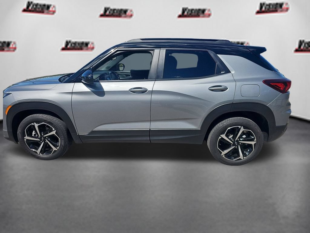 Used 2023 Chevrolet TrailBlazer RS w/ Convenience Package AWD/4WD image 16