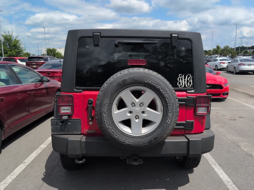 Used 2015 Jeep Wrangler Unlimited Sport w/ Quick Order Package 24S AWD/4WD image 4