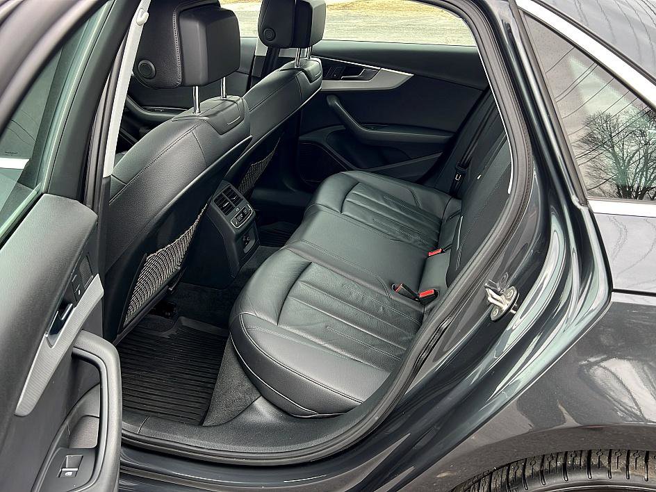 Used 2017 Audi A4 2.0T Premium Plus image 25