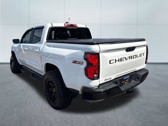 Used 2024 Chevrolet Colorado Z71 w/ Z71 Convenience Package 2 AWD/4WD image 2