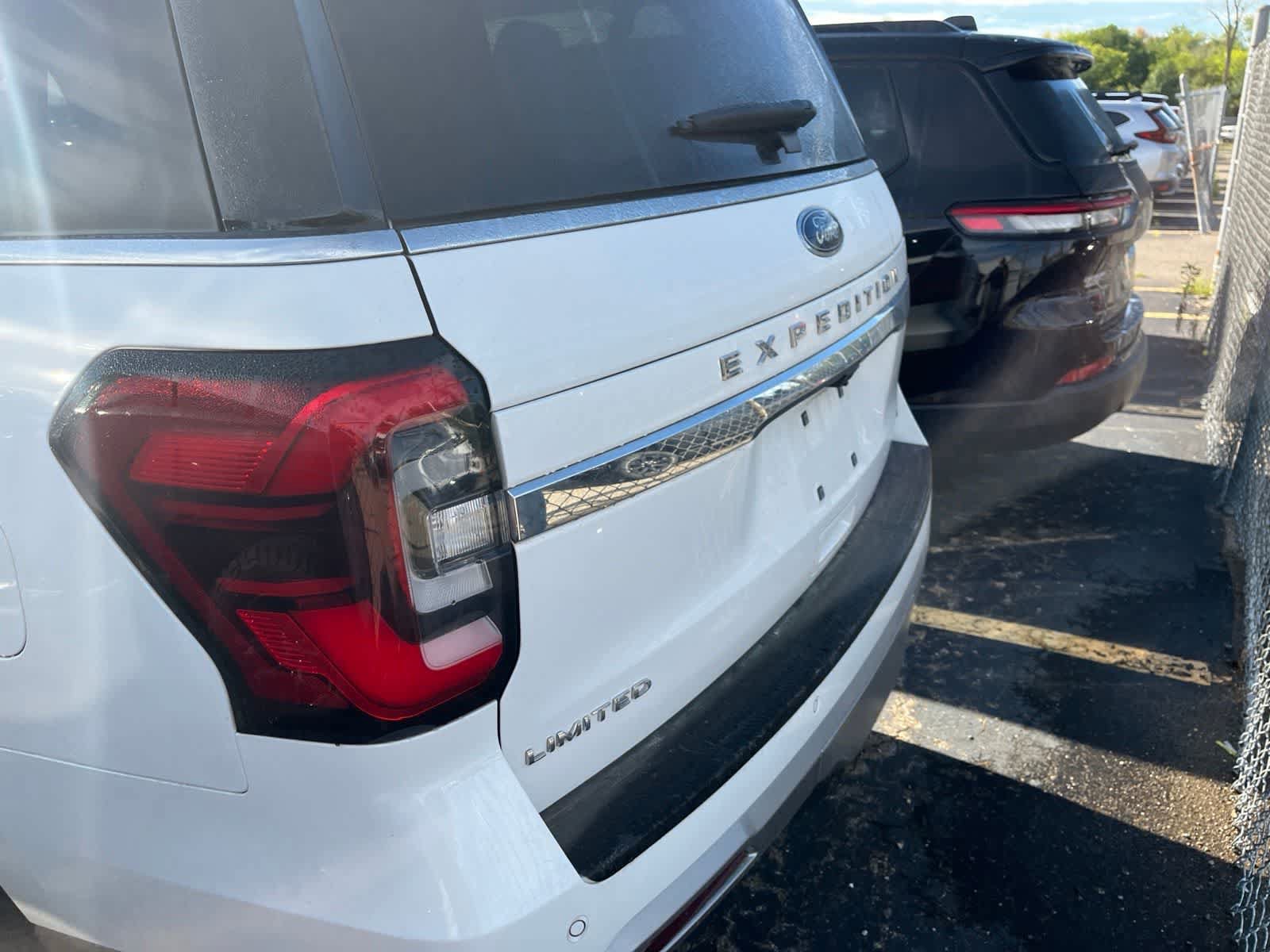 Used 2023 Ford Expedition Max Limited AWD/4WD image 8