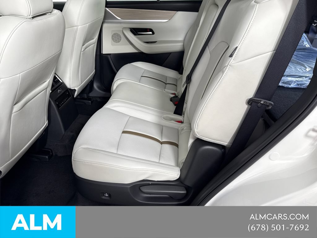 Used 2026 MAZDA CX-90 Plug-In Hybrid w/ Premium Plus AWD/4WD image 24