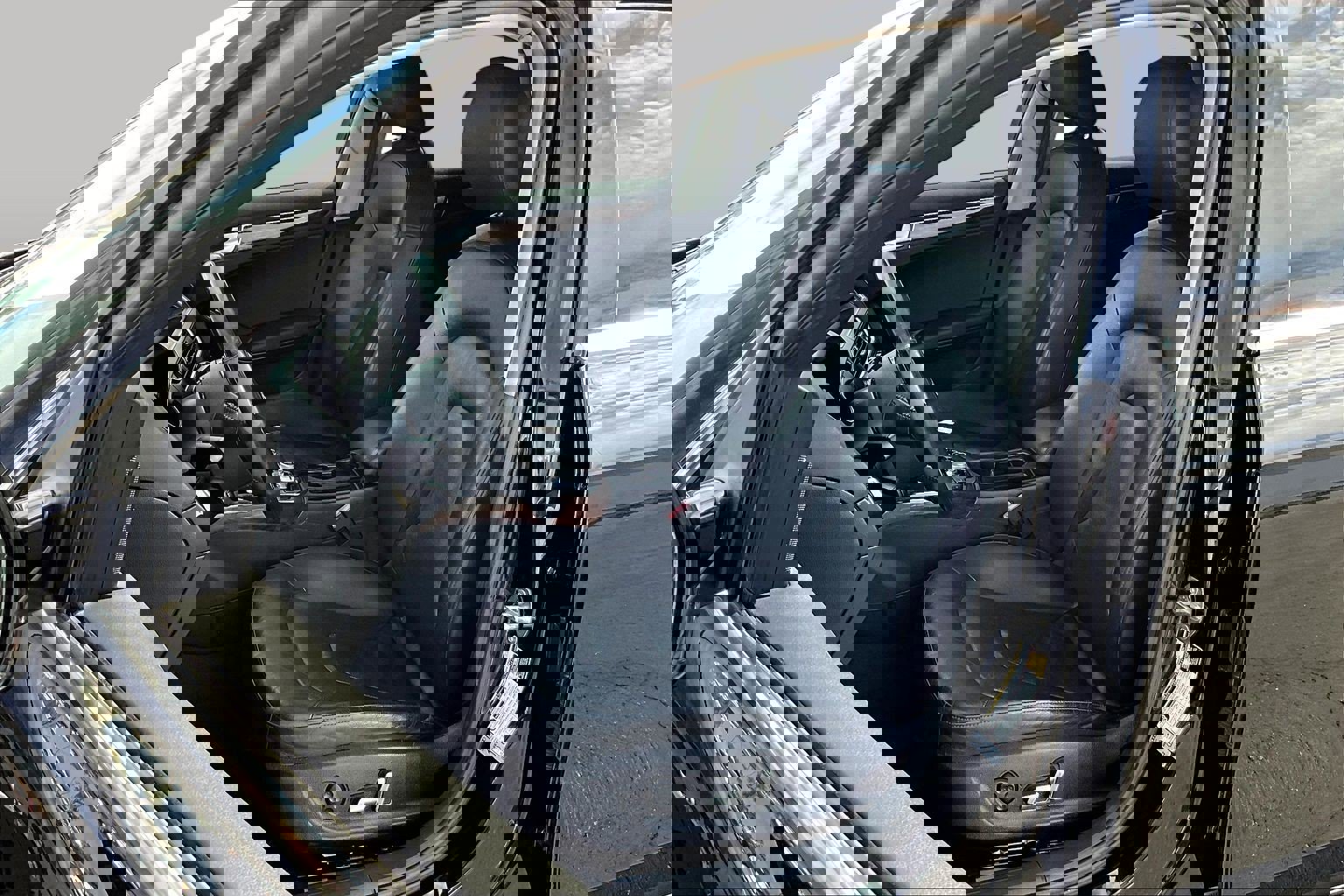 Used 2015 Audi A4 2.0T Premium Plus w/ Technology Package FWD image 24