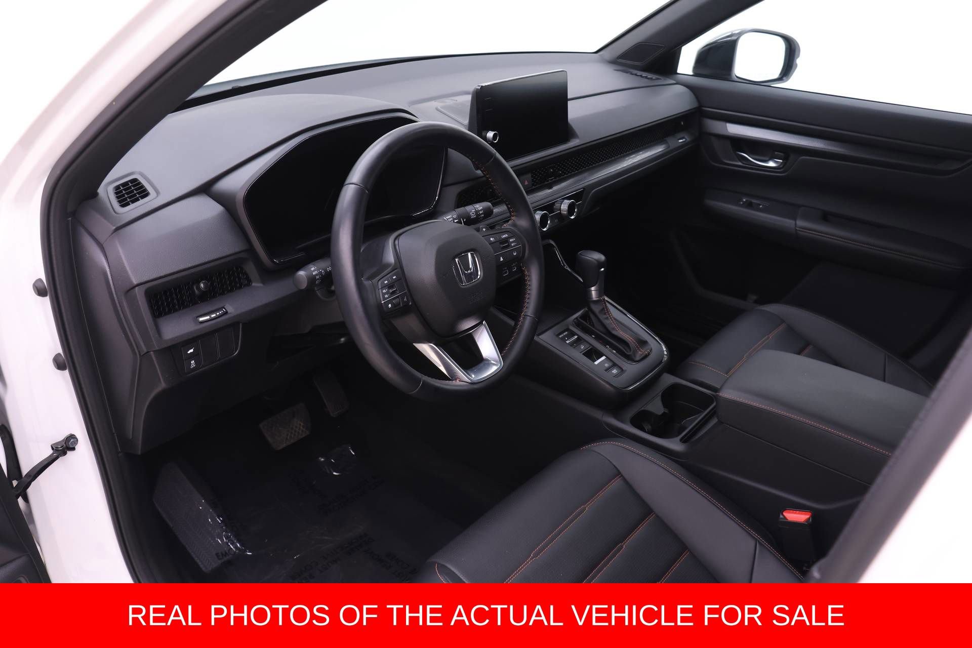 Used 2025 Honda CR-V Sport-L image 3