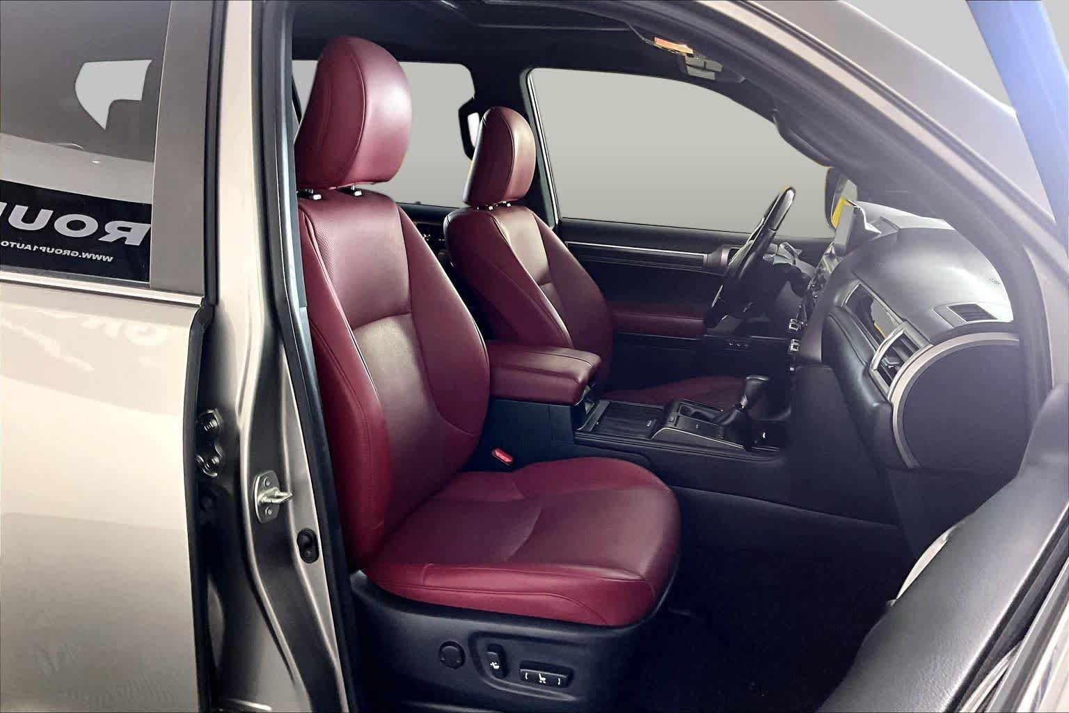 Used 2022 Lexus GX 460 Premium w/ Premium Package AWD/4WD image 9