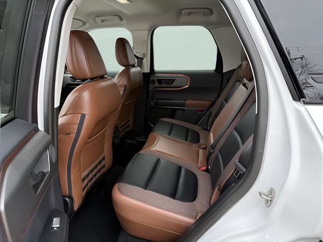 Certified 2025 Ford Bronco Sport Outer Banks w/ Outer Banks Tech Package+ AWD/4WD image 4