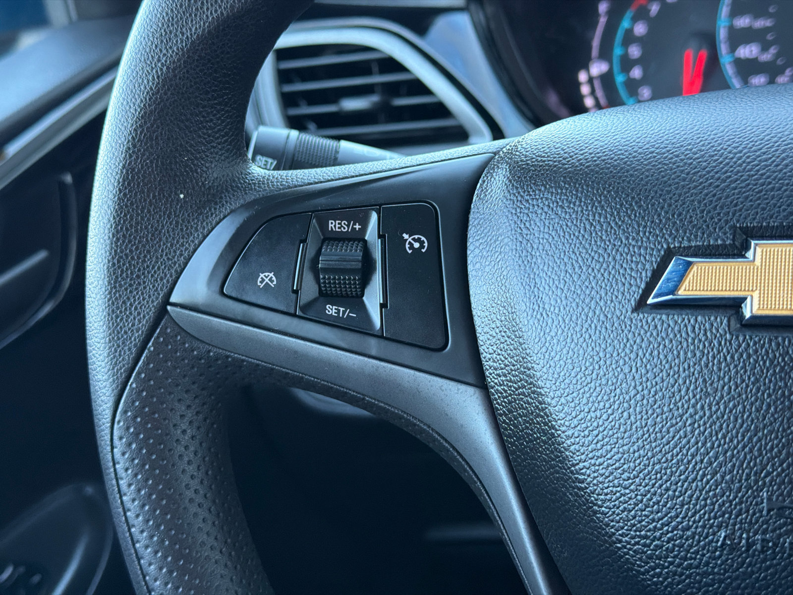 Used 2021 Chevrolet Spark LT FWD image 19