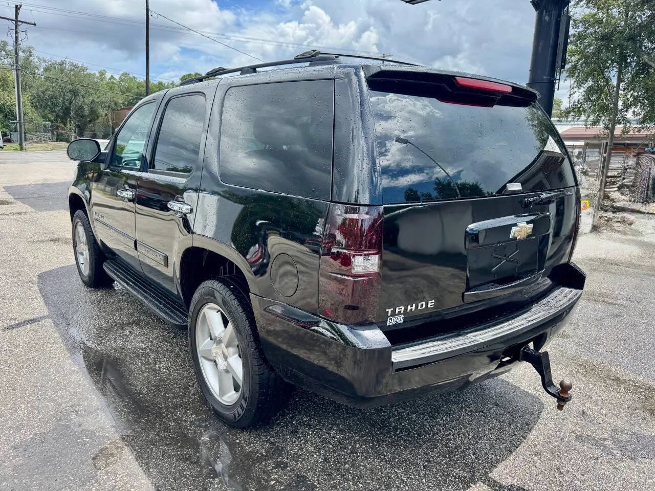Used 2007 Chevrolet Tahoe LS RWD image 4