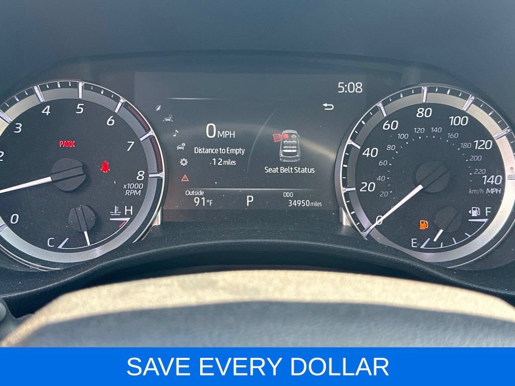 Used 2023 Toyota Highlander L FWD image 13
