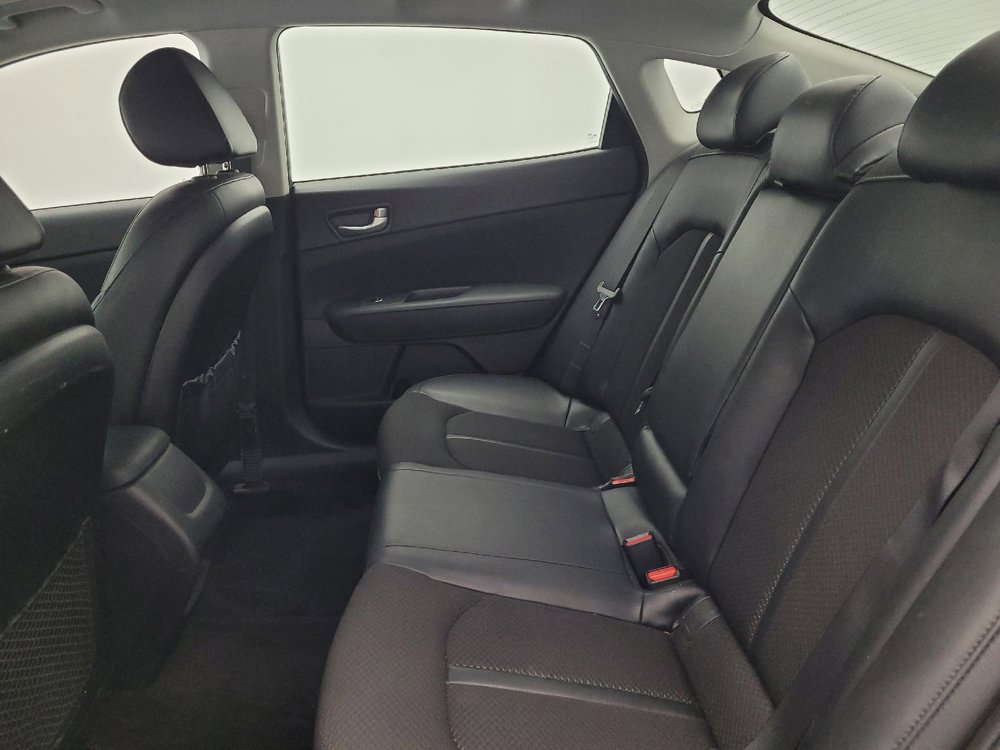 Used 2018 Kia Optima S FWD image 18