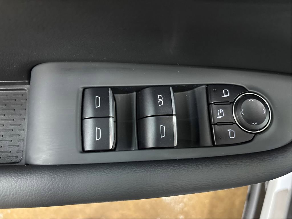 Certified 2025 Buick Enclave Sport Touring w/ Power Package image 40