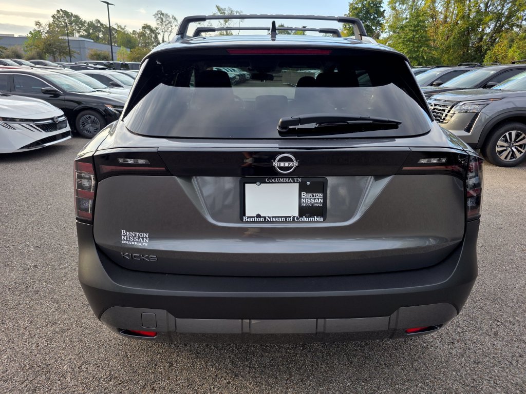 New 2027 Nissan Kicks SV FWD image 8