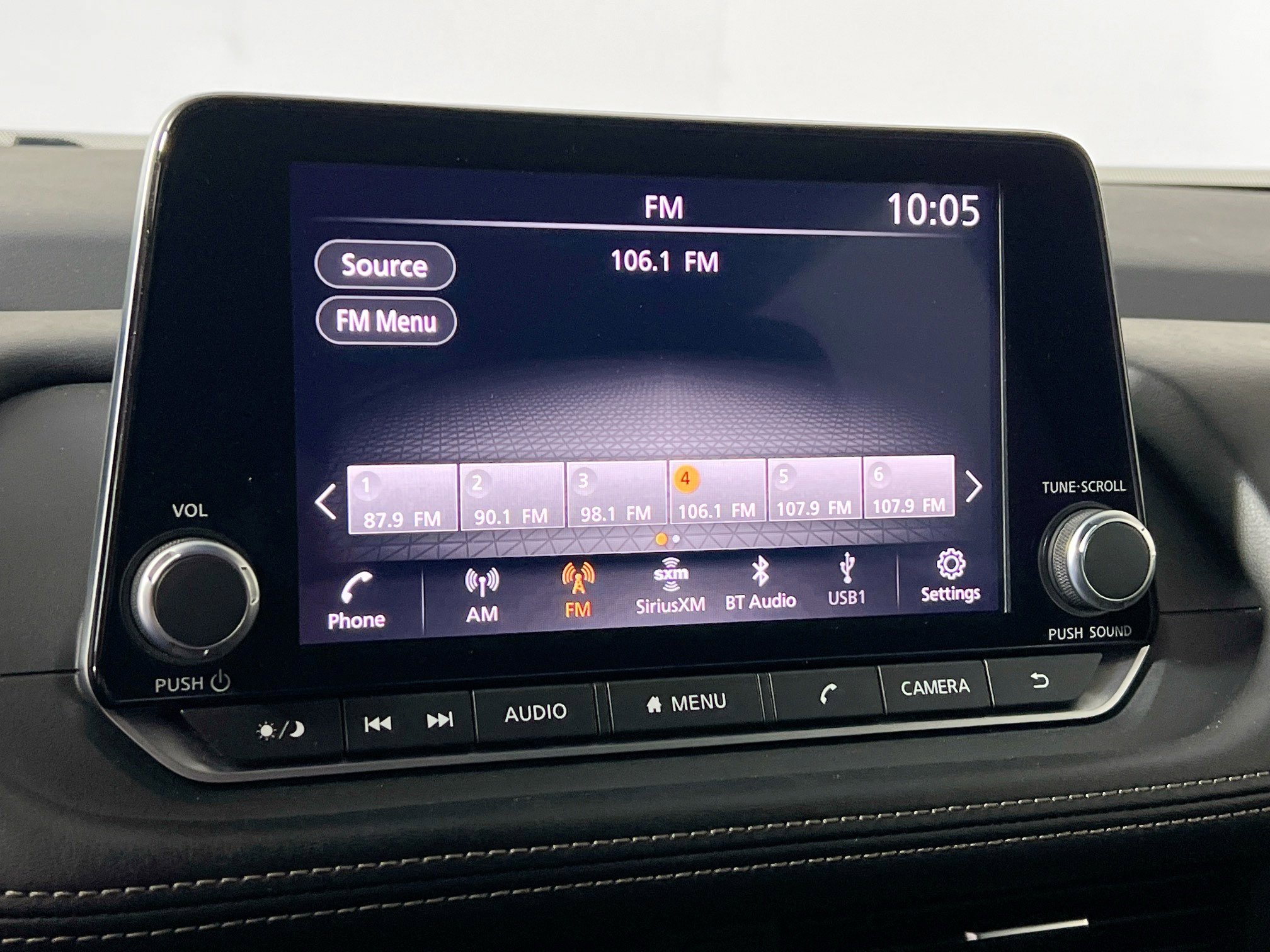 Used 2024 Nissan Rogue SV image 28